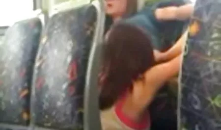 Menggemaskan anak tiri saham tiri titit gudang video bokap besar