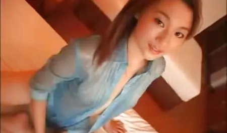 Petite cutie anal gudang bokep mantap dibor dan kuning
