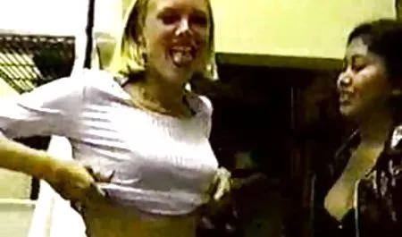 Kara batu wawancara dan Fucks bi-Bi-si gudangbokeo