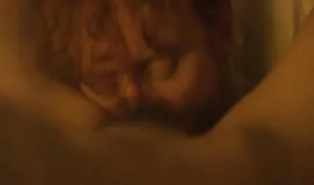 Slutty Scarlett Mei gudang video terbaru