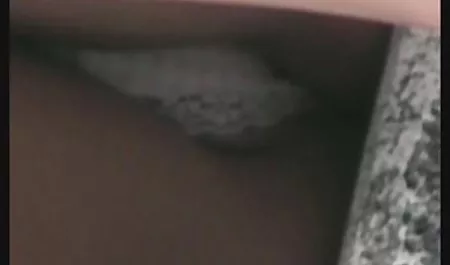 Mutter UND gudang bokep bule ayam MIT zwei im Park