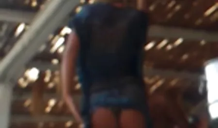 - gudang video xx bermain dengan pussy