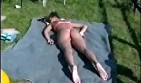 Hot blonde gudang pron milf menikmati terampil kekasih lesbian